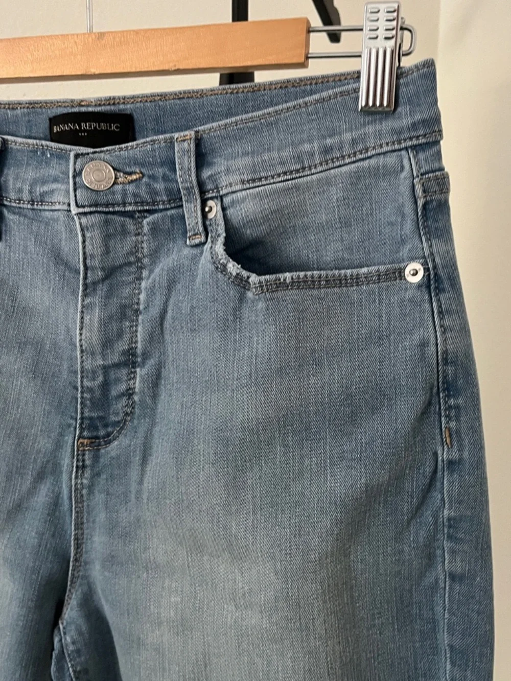 ☀️ Banana Republic Denim Bermuda Shorts | Chic Girl Summer